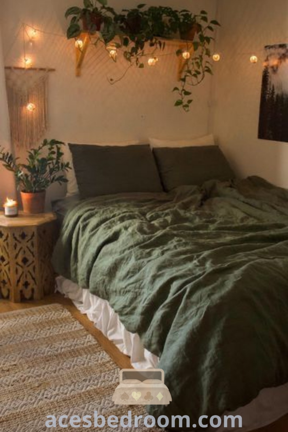 A cozy bedroom featuring green sheets and pillows on the bed, complemented by stylish wall-mounted plants. This decor idea combines comfort and chic design, making it perfect for those seeking apartment decor inspiration and unique ideas for a warm atmosphere on acesbedroom.com.